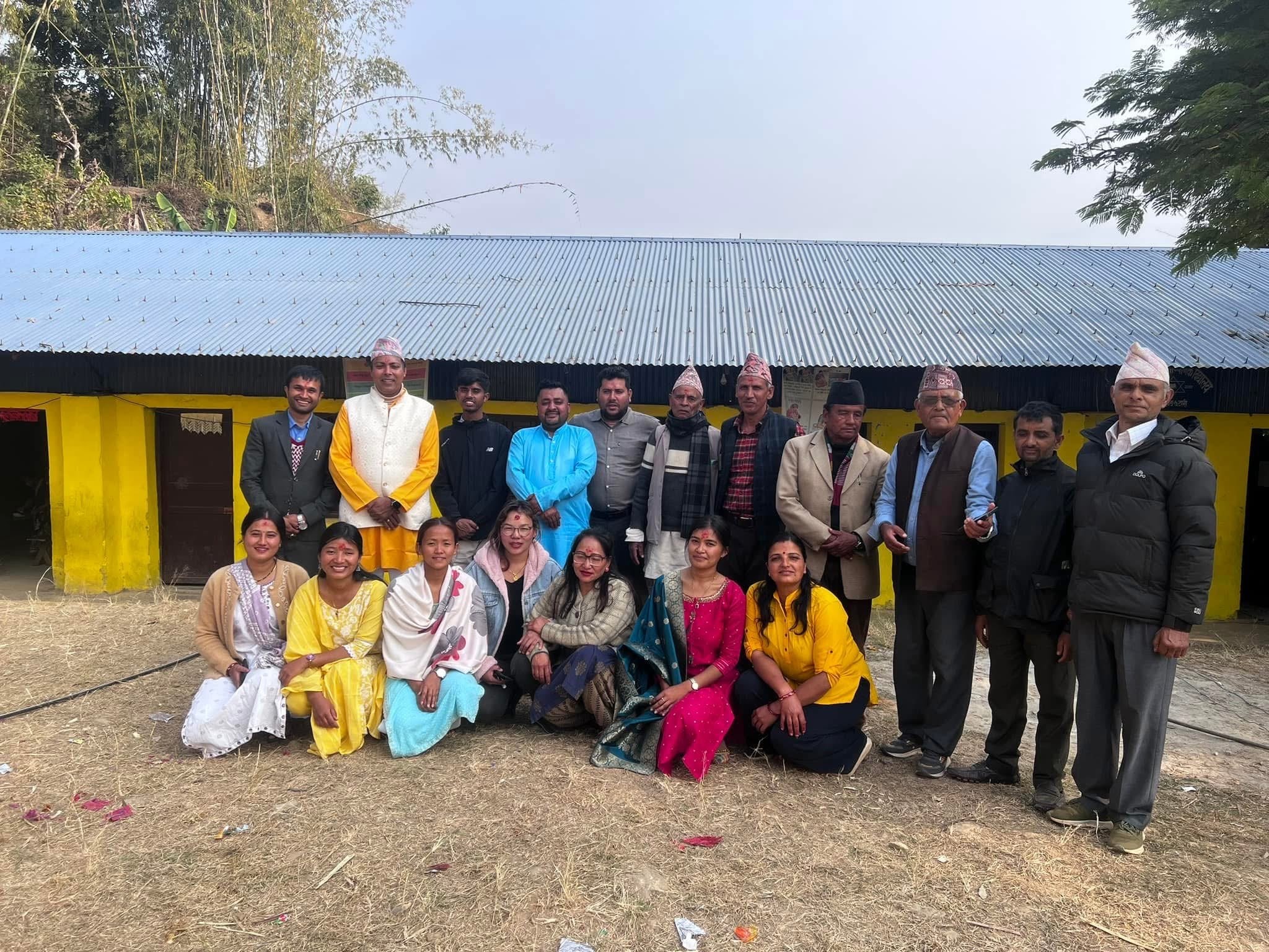 विद्यालय: जहाँ सपना बिउँझिन्छन्।